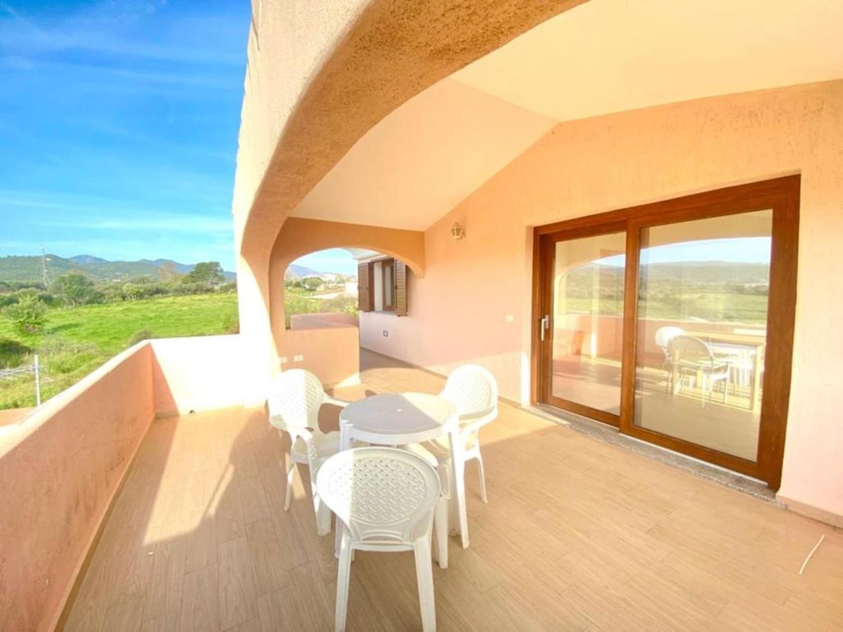 Appartement Nibbaru à Budoni Extérieur photo